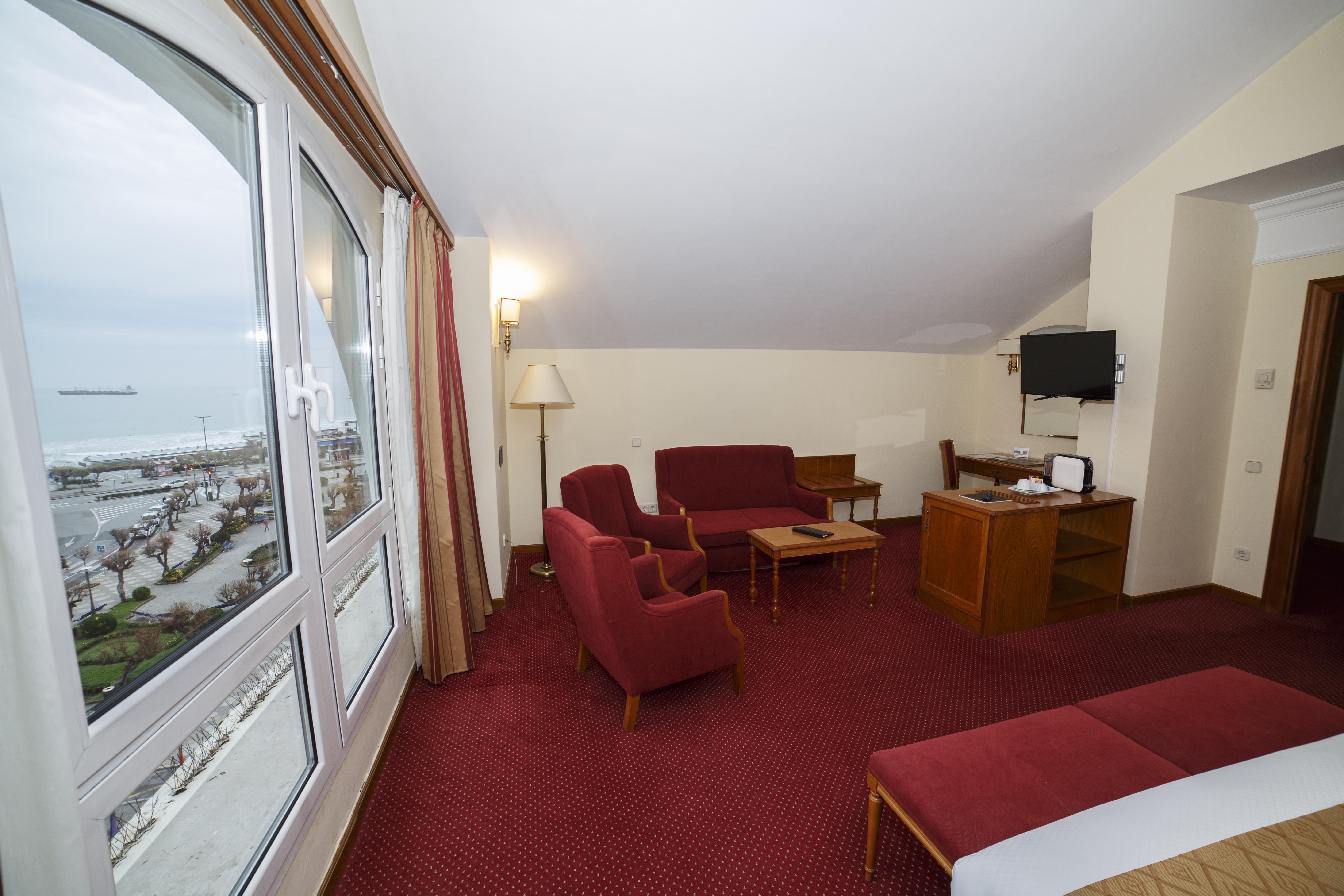 Hotel Hoyuela Santander Exteriör bild